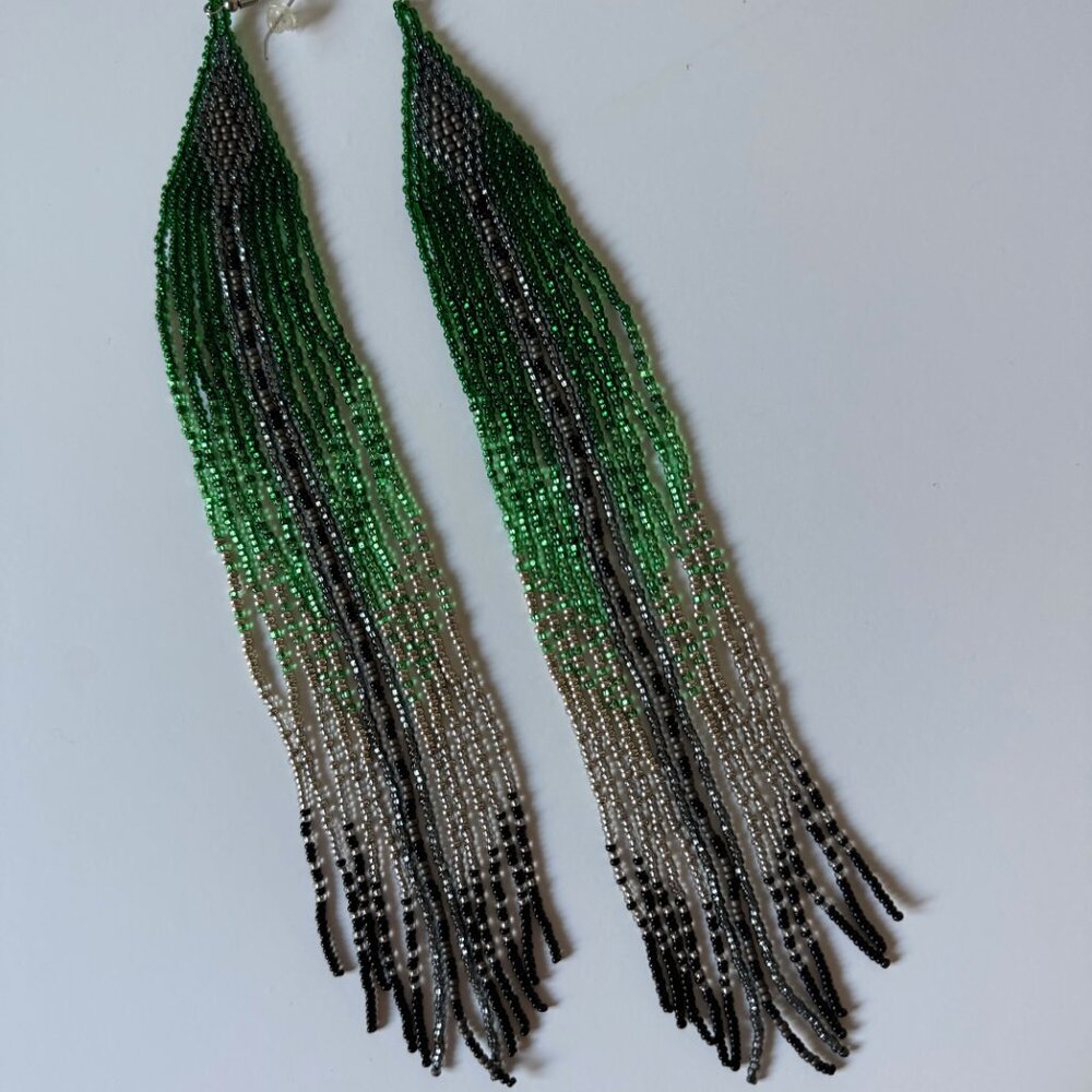 House of Slytherin - Indigenous-made Beaded Earrings